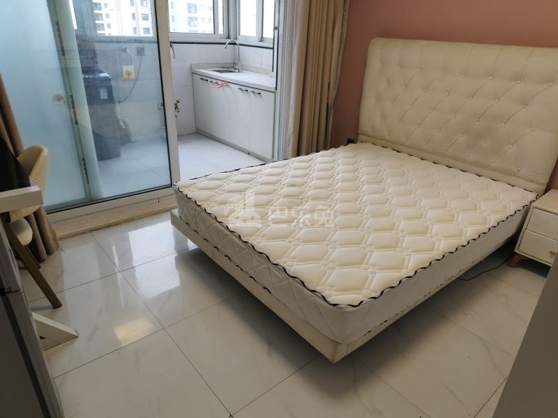 金沙湾绿地和苑一期1021280卧室图0