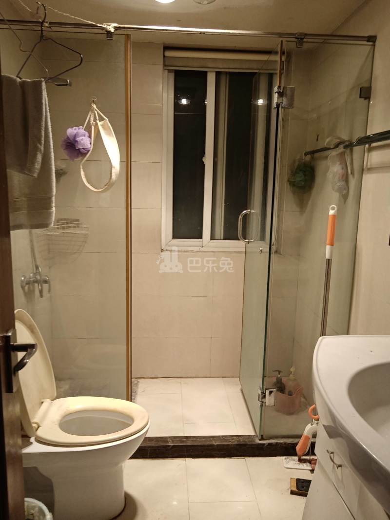徐汇芳邻10285628卫生间图16