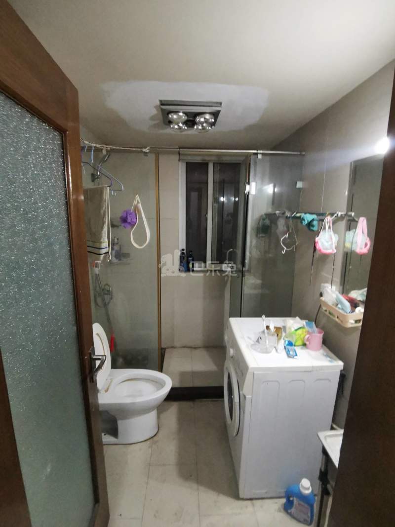 徐汇芳邻10285628卫生间图14