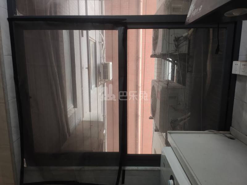 方鼎华庭10293326卧室窗户图6