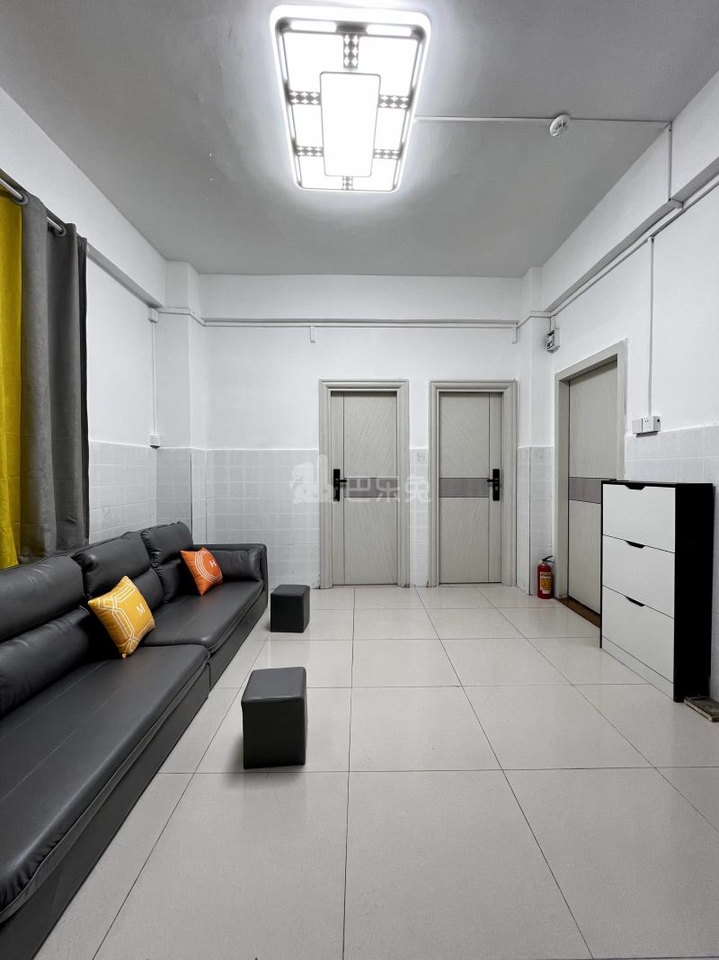 望岗村(白云区嘉禾街77号)10315801客厅图0