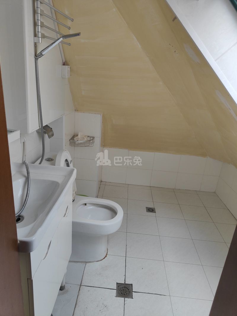 美林小城10335415卫生间图11