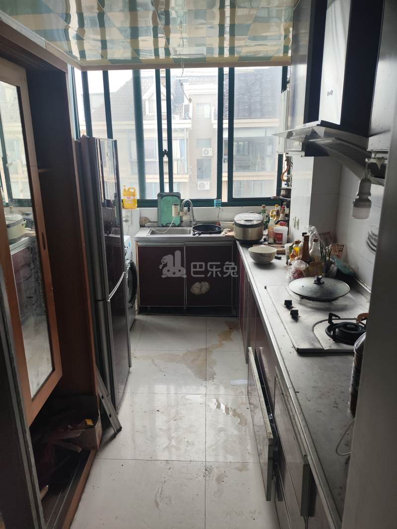 美林小城10335415厨房图4