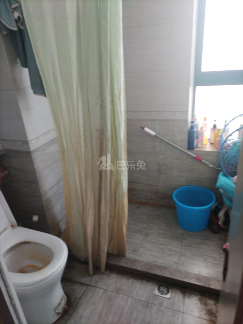 美林小城10335415卫生间图8