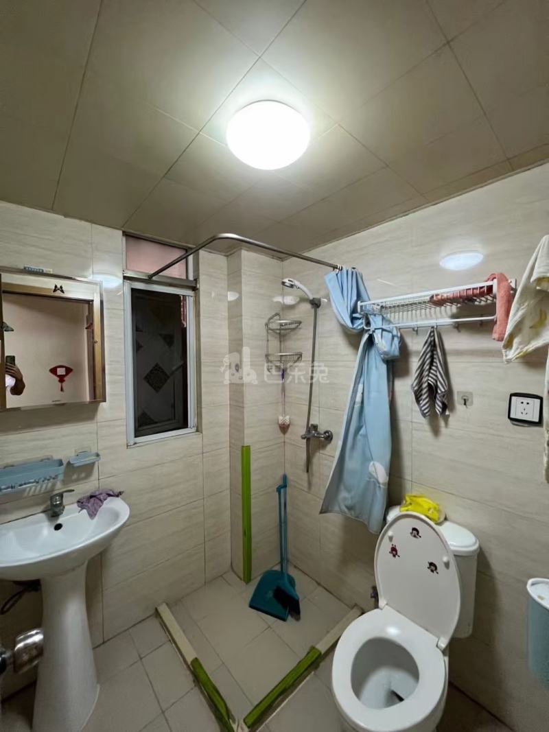 花港幸福城玉兰园10366349卫生间图4