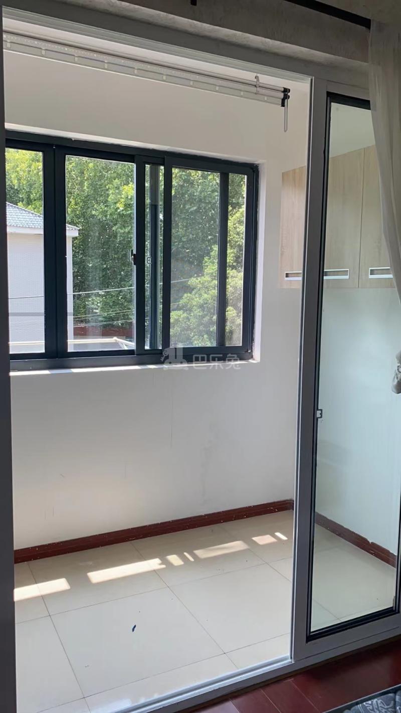 南农大小区10366406周边环境图4