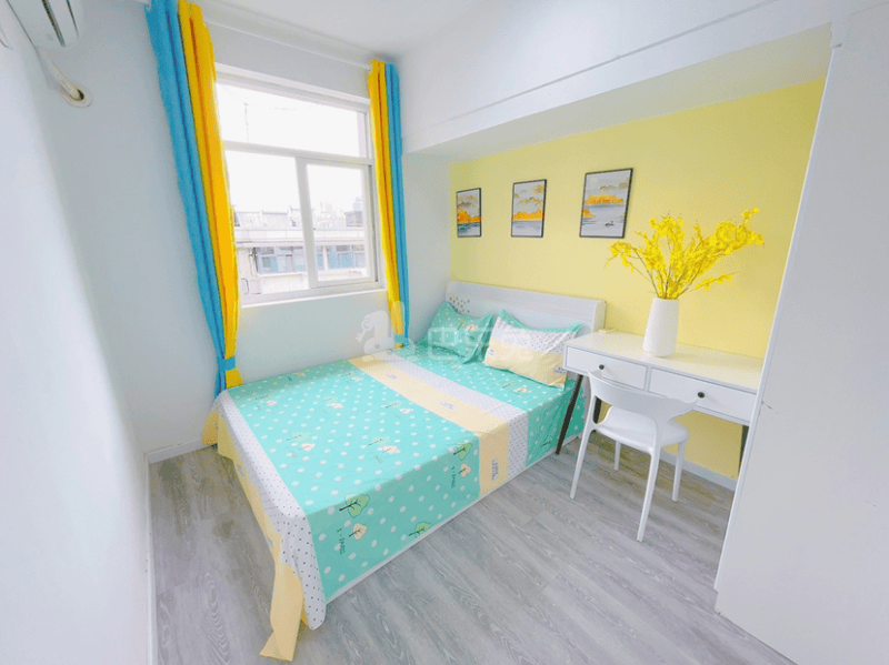 凤凰街4号院10385121卧室图4