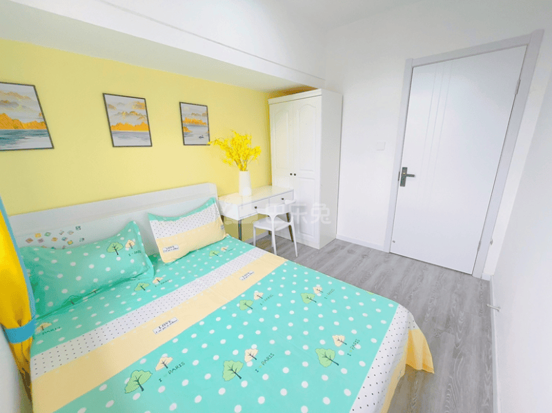 凤凰街4号院10385121卧室图3