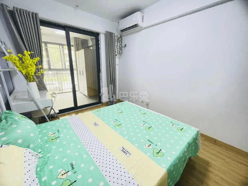 中海塞纳丽舍东区10386598卧室图4