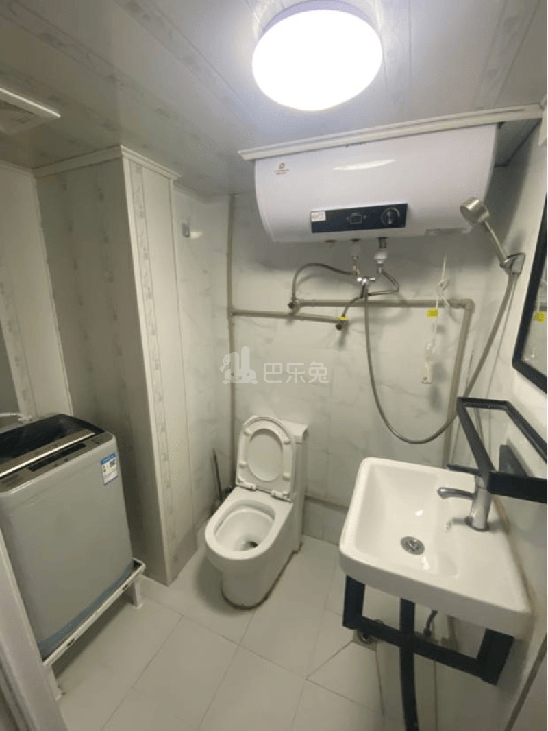 德盈国际广场10390690卫生间图6