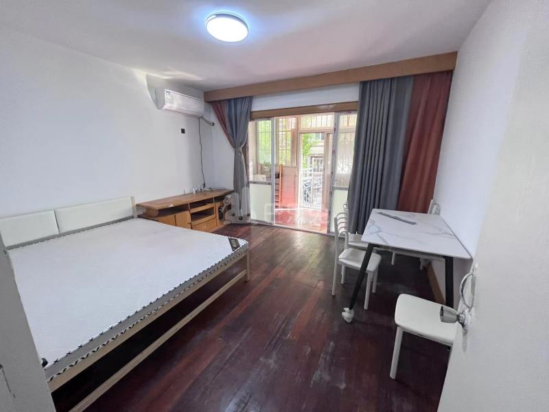 四方新村六村10395018卧室图0