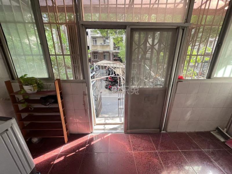 四方新村六村10395018周边环境图6