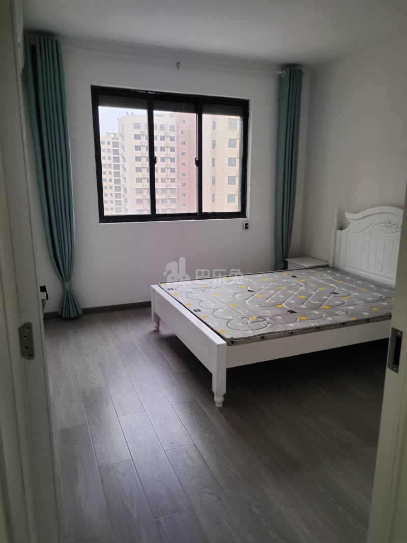 新华公寓祥和苑10396786卧室图1