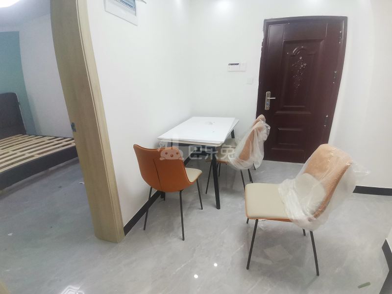 锦川佳苑10402881客厅图5