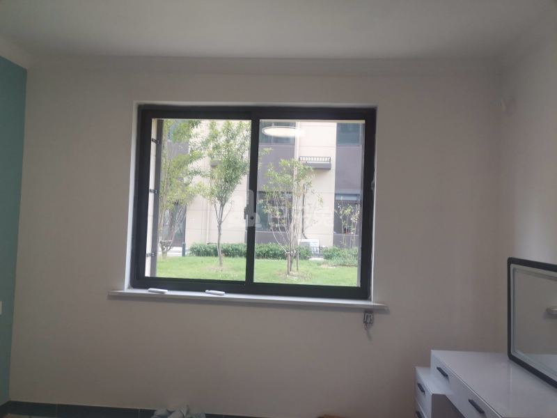 锦川佳苑10402881卧室窗户图9