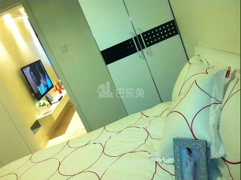 深港公寓（东门店）1041662卧室图0