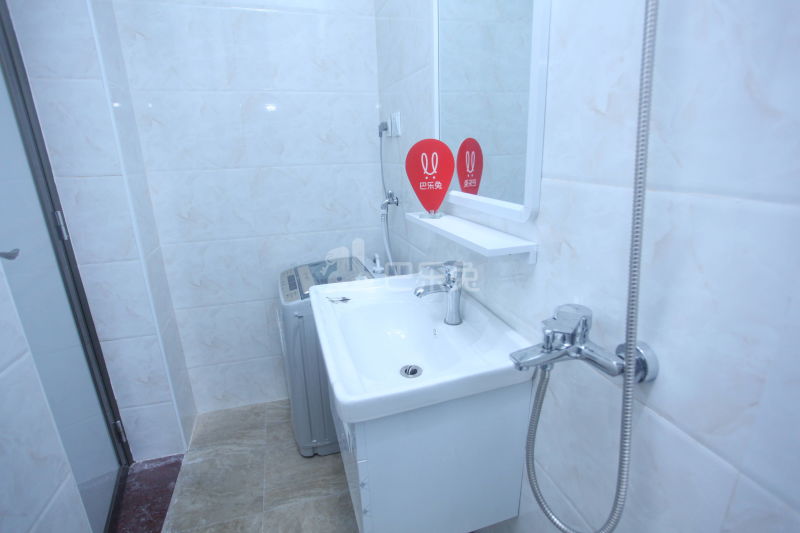 鸿森公寓1046736卫生间图11