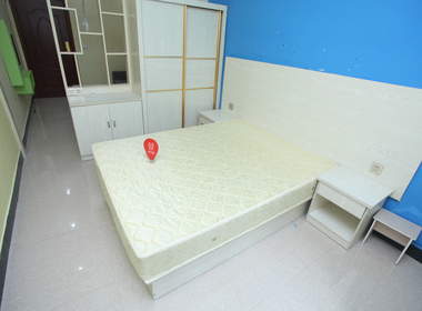 星窝青年创业公寓（银田店） 1室1厅1卫