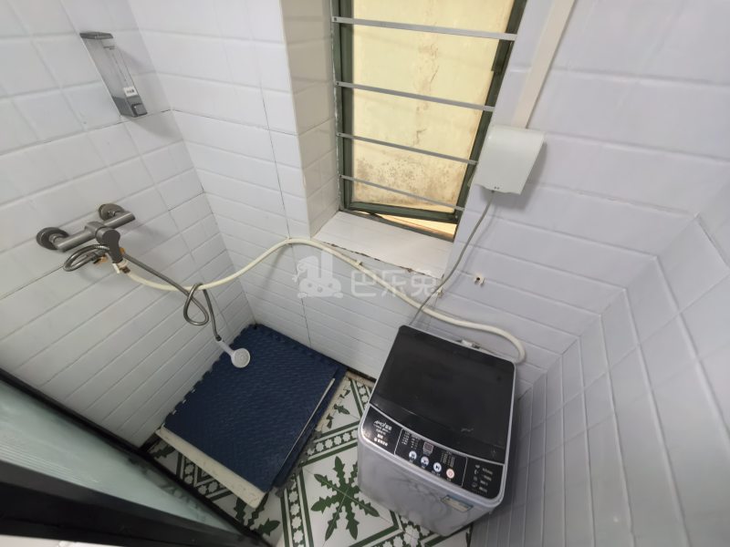 美加广场10533841卫生间图5