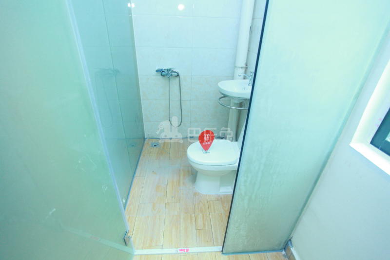 喔家公寓1053873卫生间图10