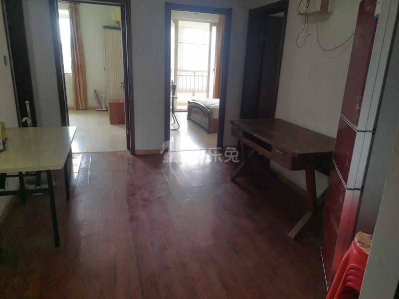 汇丰凯苑1056158客厅图4