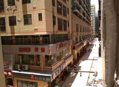 青苹果公寓 1室1厅1卫