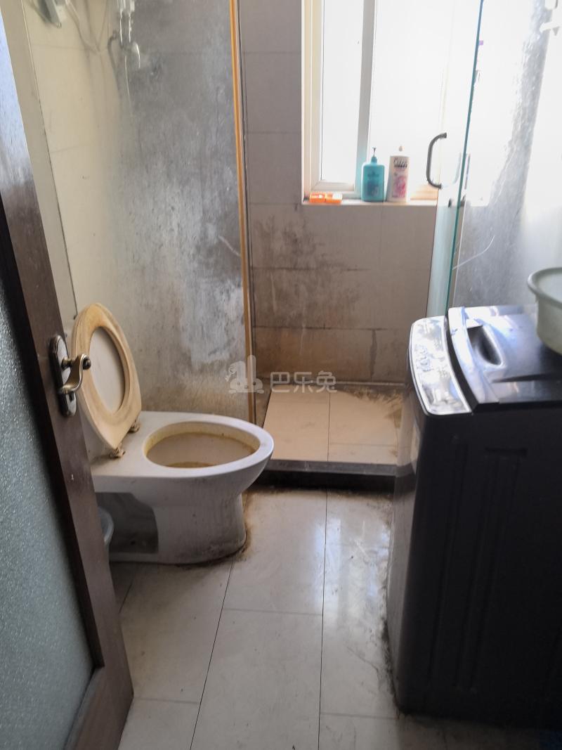 徐汇芳邻10285628卫生间图9