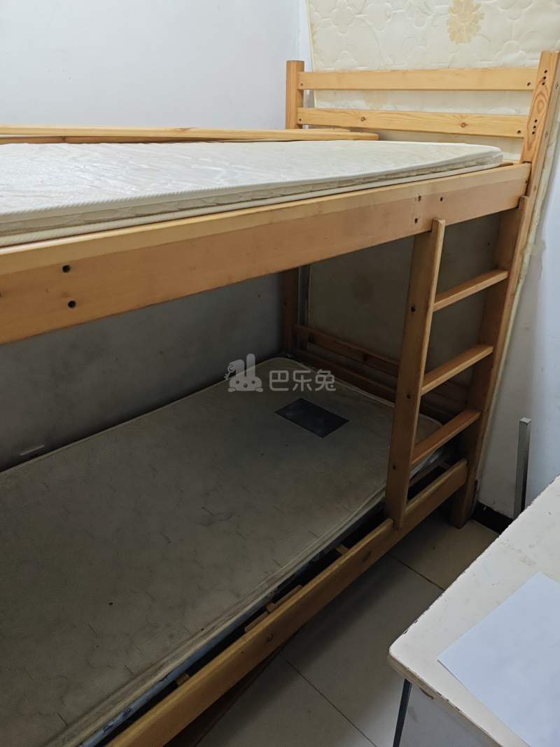 现代城华庭1067386卧室图3