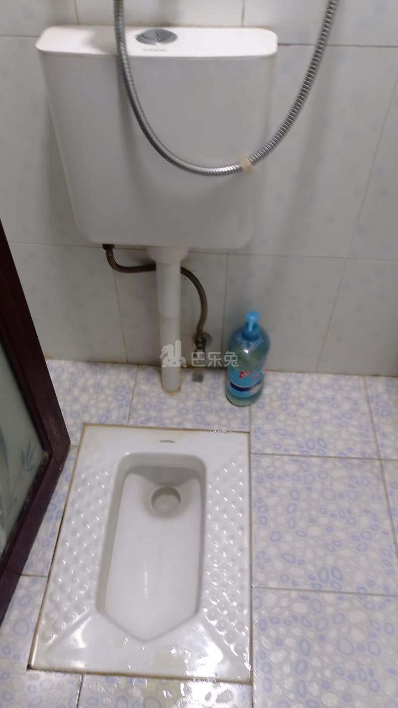 现代城华庭1067384卫生间图18