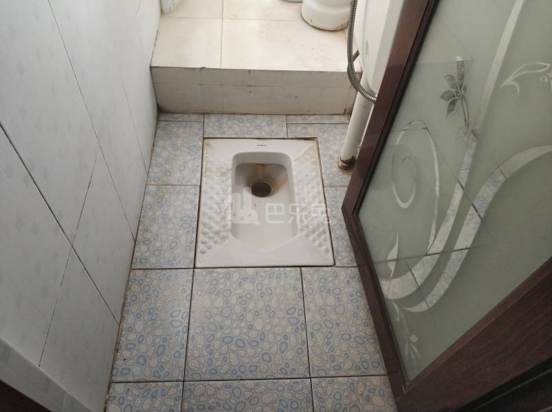 现代城华庭1067384卫生间图21