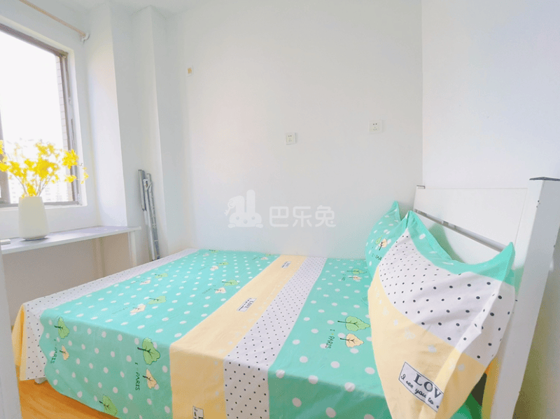 滨江奥城10683864卧室图0