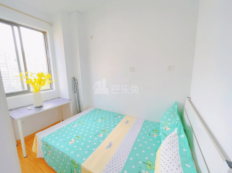 滨江奥城10683864卧室图4