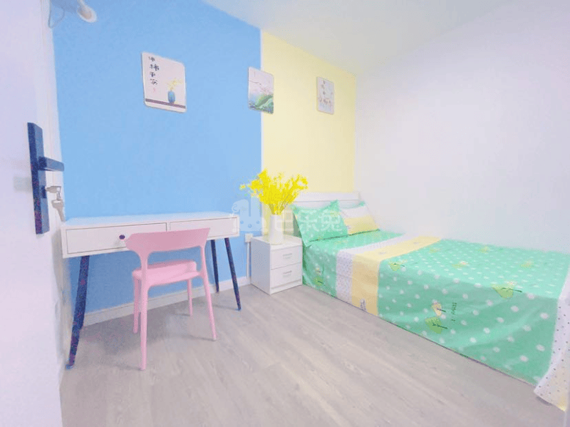 新百花园10683931卧室图0