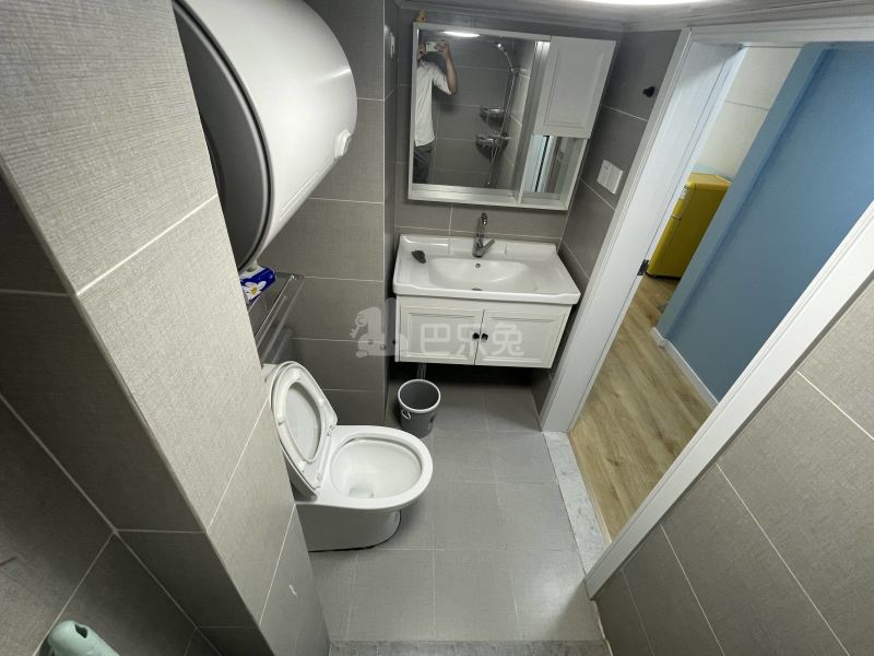 龙湖北宸星座10687350卫生间图5