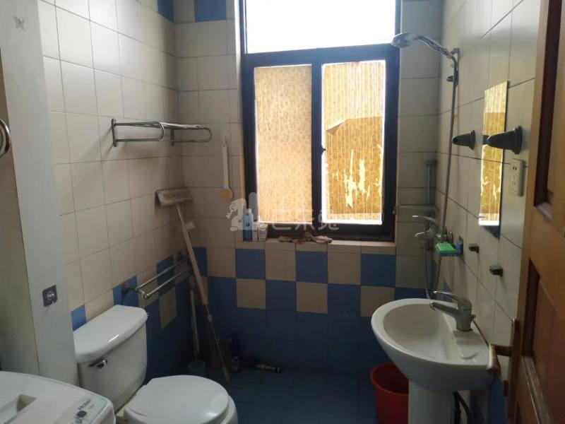 热河南路小区10691517卫生间图4