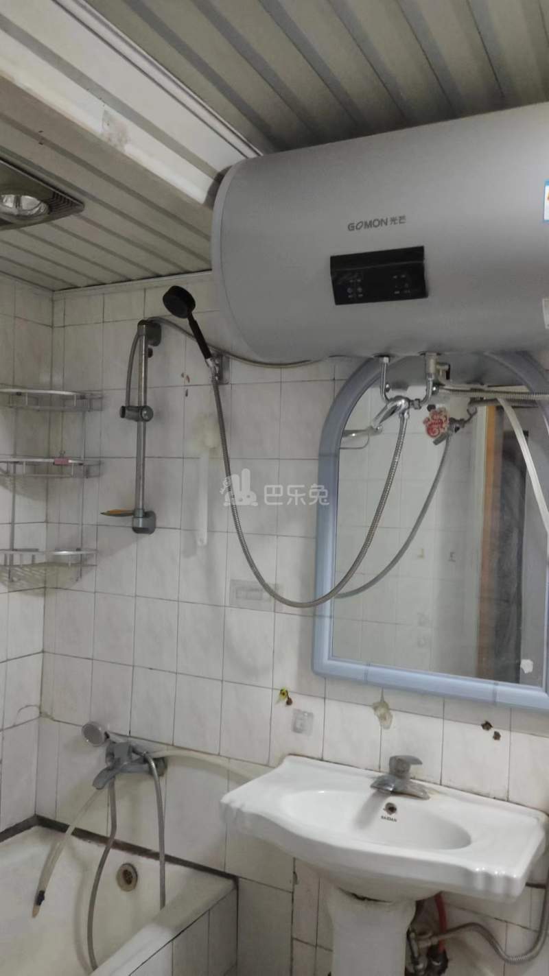 凤凰大街11号10702187卧室图0