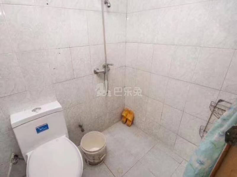 华盛园10702249卫生间图2