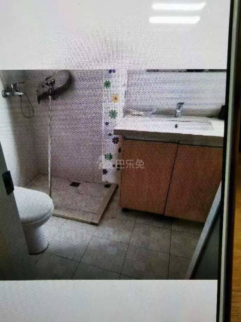 滨江馨园10704642卧室图3