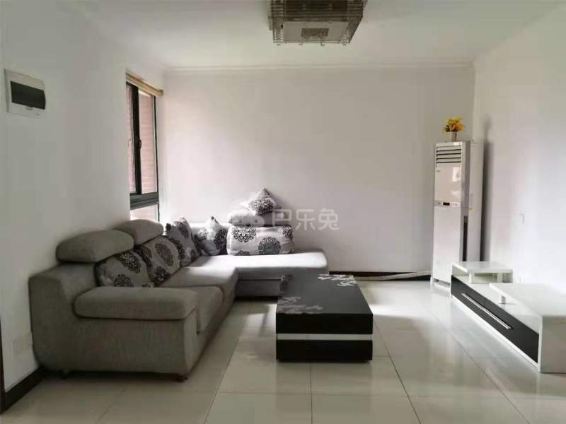 鸿运嘉园（鸿雁名居）10705277卧室图3