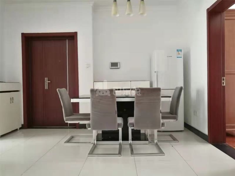 鸿运嘉园（鸿雁名居）10705277卧室图4