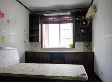 金珠花苑 3室2厅2卫