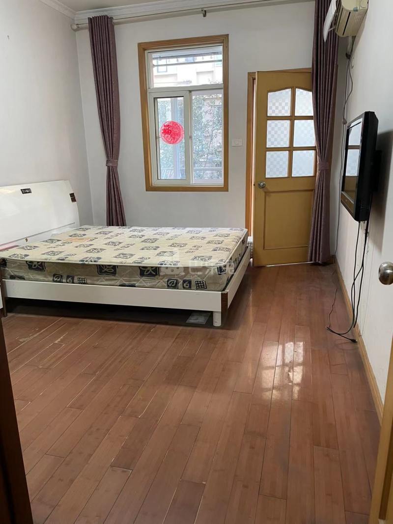 十四所古平岗22号小区10708781卧室图0