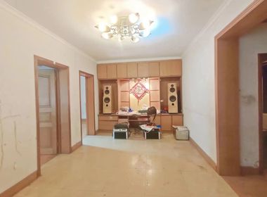 芳草园 2室1厅1卫