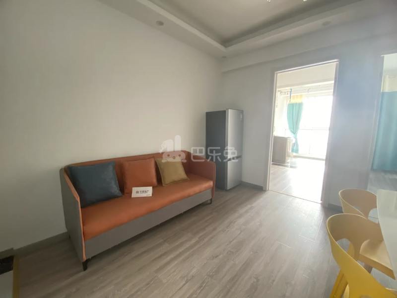 义德西苑10709888客厅图1