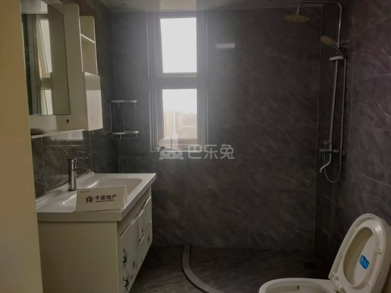 明尚西苑10710895卫生间图5