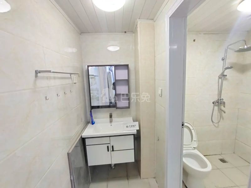 恒永西苑10711888卫生间图3