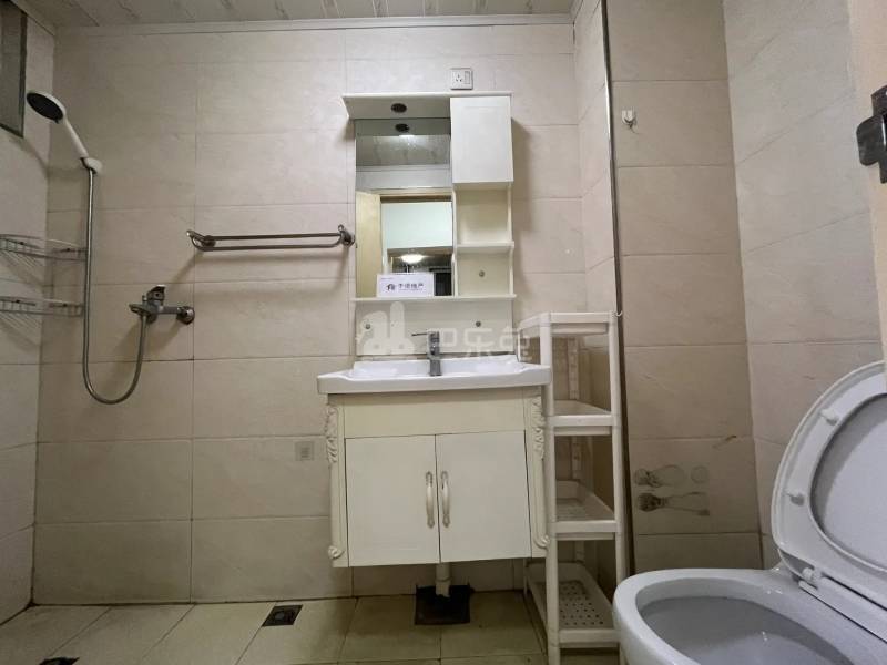 长盛西苑10712289卫生间图3