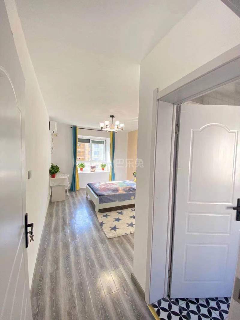 润泰花园二期10712329卧室图0