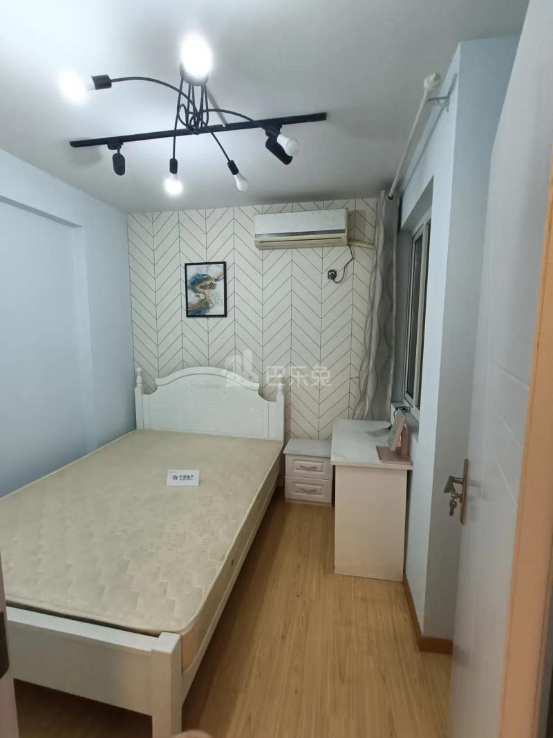 长盛西苑10712352卧室图0