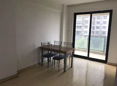 明发城市广场 3室2厅1卫